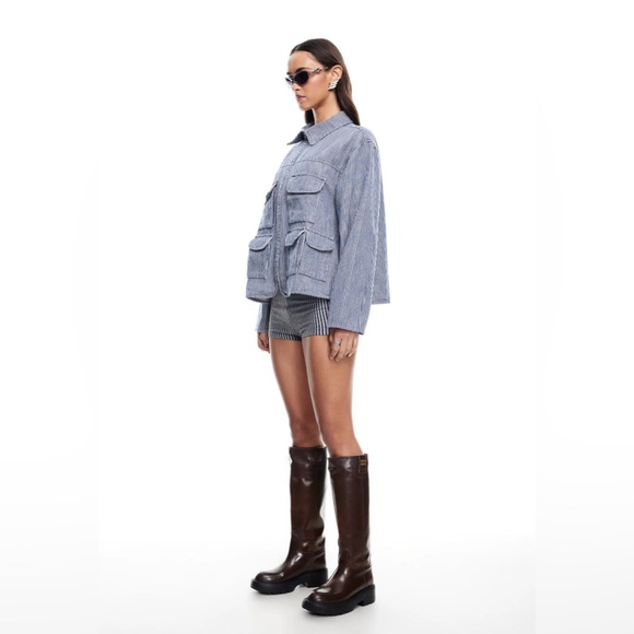 Lioness REBORN MINI SHORT | GREY B22 - Picture 4 of 8